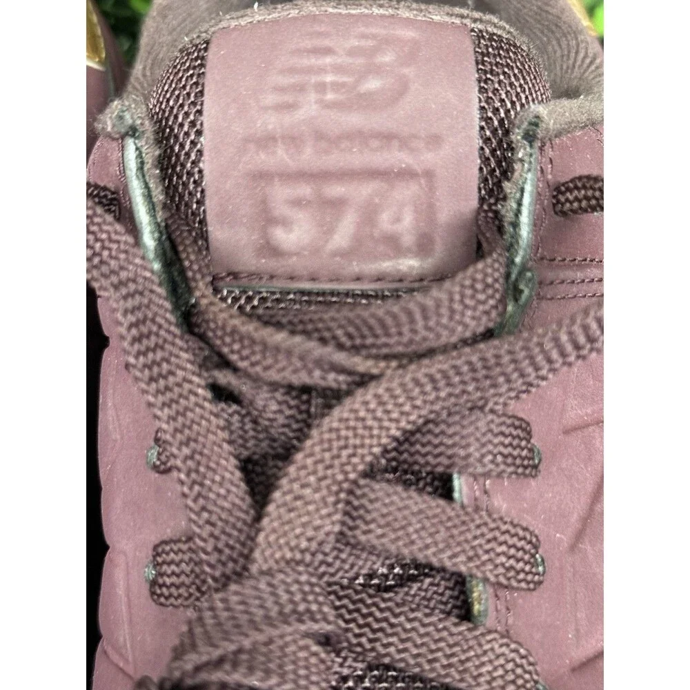 USED New Balance 574 WL574MTB Women’s 10 Burgundy Wine Gold Suede ENCAP Sneakers